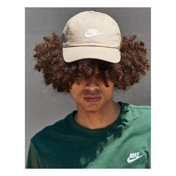 Gorra Nike Club Futura Wash Golf - Ajustable M/L Gris/Blanco