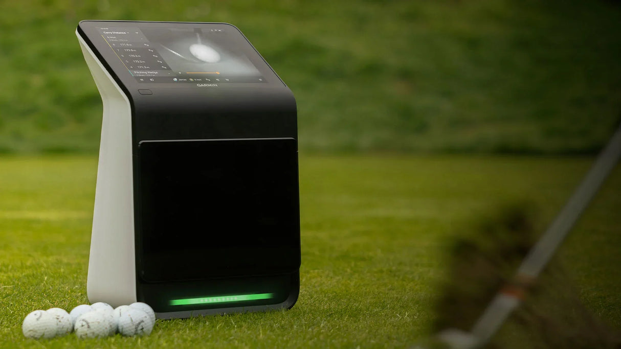 Simulador y Monitor de Lanzamiento de Golf Garmin Approach® R50