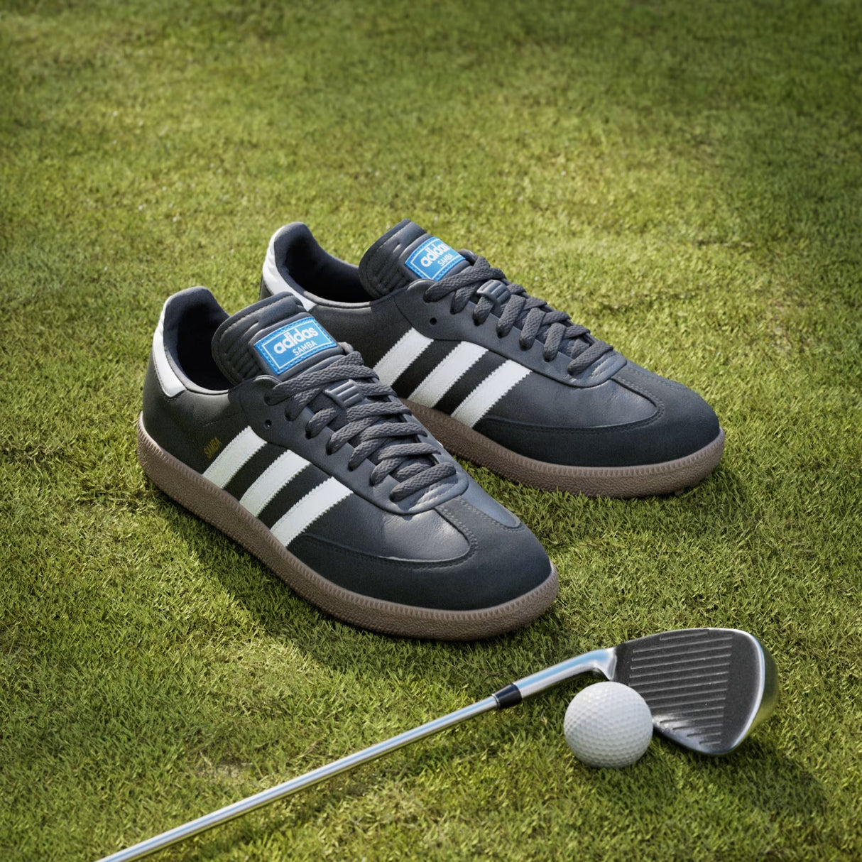 Zapato Adidas Samba Spikeless 26