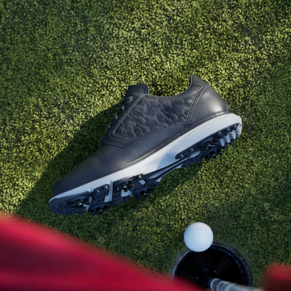Zapato Adidas MC70 Spike