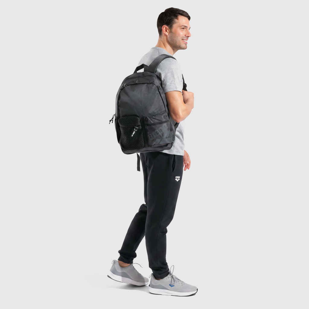 MOCHILA ONE GO BACKPACK 30L - fondo #E8E8E8