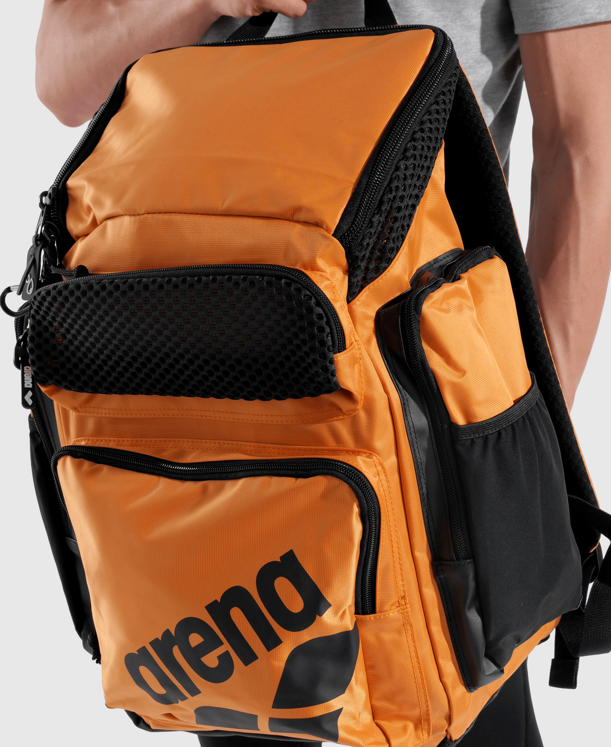 MOCHILA ONE GO BACKPACK 45L - fondo #E8E8E8
