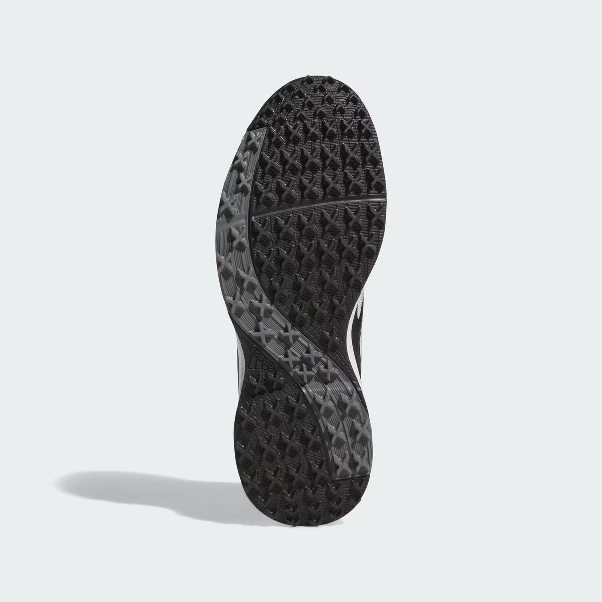 Zapato Adidas Traxion Response Spikeless 26