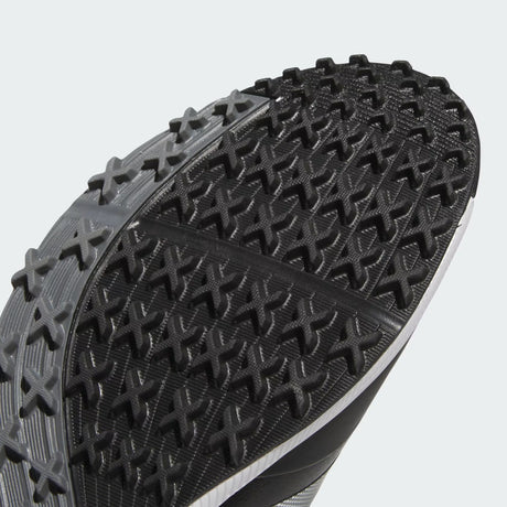 Zapato Adidas Traxion Response Spikeless 26