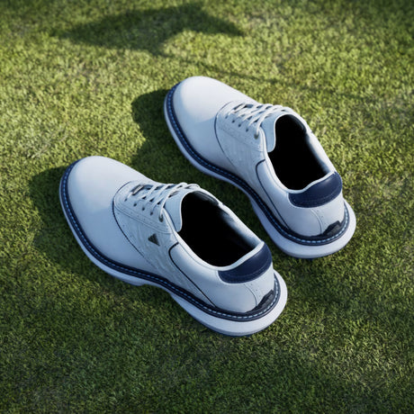 Zapato Adidas MC70 Spikeless 26
