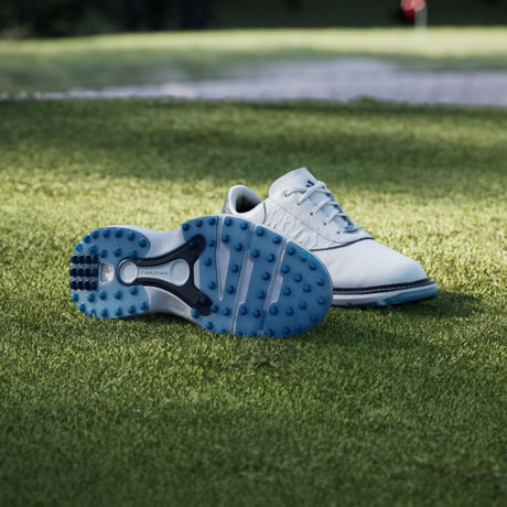 Zapato Adidas MC70 Spikeless 26
