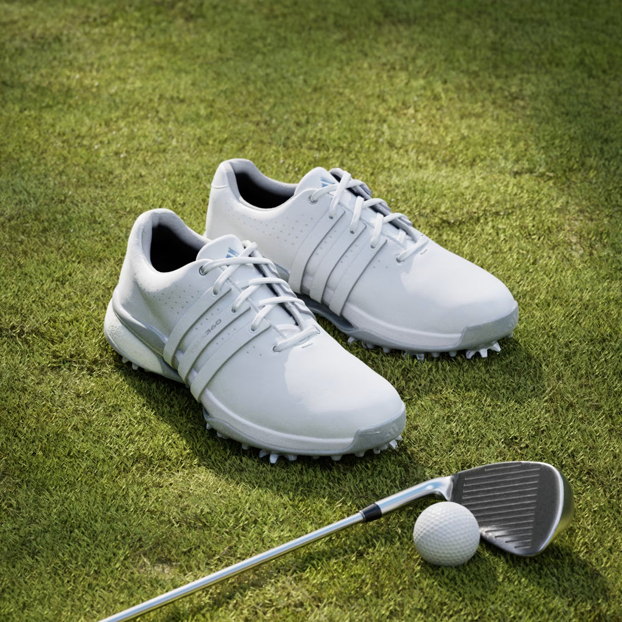 Zapato Adidas Tour 360 Spike