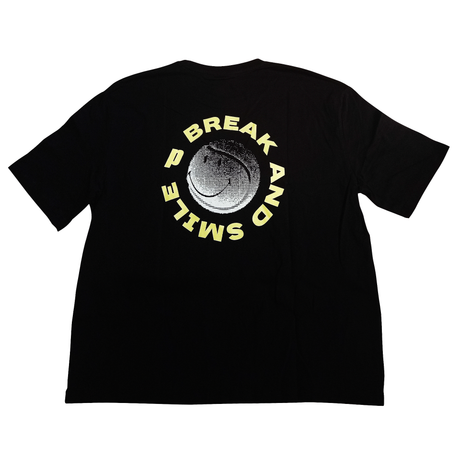 Polera Smiley Black Tee Break & Smile Hombre Negra
